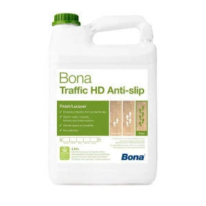 Lac parchet bi-component Bona Traffic HD Anti-Slip oferă protecție antiderapantă certificată EN 14904:2006 pentru zonele cu trafic intens, cu uscare în 12 ore.

Caracteristici produs:
• Formula poliuretanică bi-componentă cu emisii VOC sub 5%
• Consum economic 8-10 m²/L per strat aplicat
• Compatibil cu încălzirea prin pardoseală până la 27°C
• Rezistă la variații termice între -20°C și +60°C
• Certificat Greenguard GOLD pentru utilizare în școli și spitale