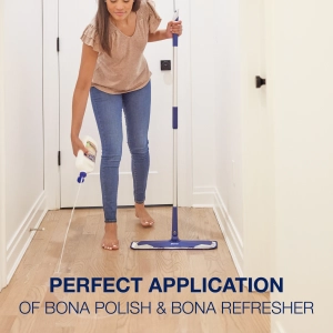 Lavetă aplicatoare din microfibră Bona CA101025 pentru aplicarea uniformă a produselor de întreținere pe pardoseli din lemn, laminat, ceramică și piatră.

Caracteristici produs:
• Structură țesută densă pentru control precis al cantității de produs
• Rezistentă până la 500 de spălări la mașină fără pierderea eficacității
• Compatibilă cu produsele Polish Bona și alte soluții pe bază de apă
• Microfibra albă nu lasă scame sau reziduuri pe suprafețe
• Dimensiuni optimizate pentru manevrarea confortabilă în spații restrânse