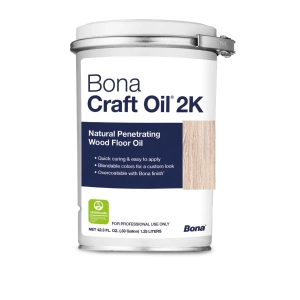 Uleiul Bona Craft 2K frost cu formulă bicomponentă oferă protecție avansată pentru pardoseli din lemn cu uscare în 8 ore și rezistență la pete timp de 3-5 ani.

<strong>Caracteristici produs:</strong>
• Formula suedeză cu uleiuri vegetale modificate și întăritor cu isocianat
• Aplicare pe suprafețe orizontale și verticale cu consum 30 m²/litru
• Compatibil cu esențe problematice: cireș, nuc, stejar afumat, fag aburit
• Conținut redus de solvenți (19 g/l) și conform EN 71-3 pentru copii
• Culoare gri elegantă care evidențiază nervurile naturale ale lemnului

Fișă tehnică: <a href="https://parchetpeviata.ro/wp-content/uploads/2025/09/fisa-tehnica-bona-craft-oil-2k-ro-1-1.pdf">Bona Craft Oil 2k</a>